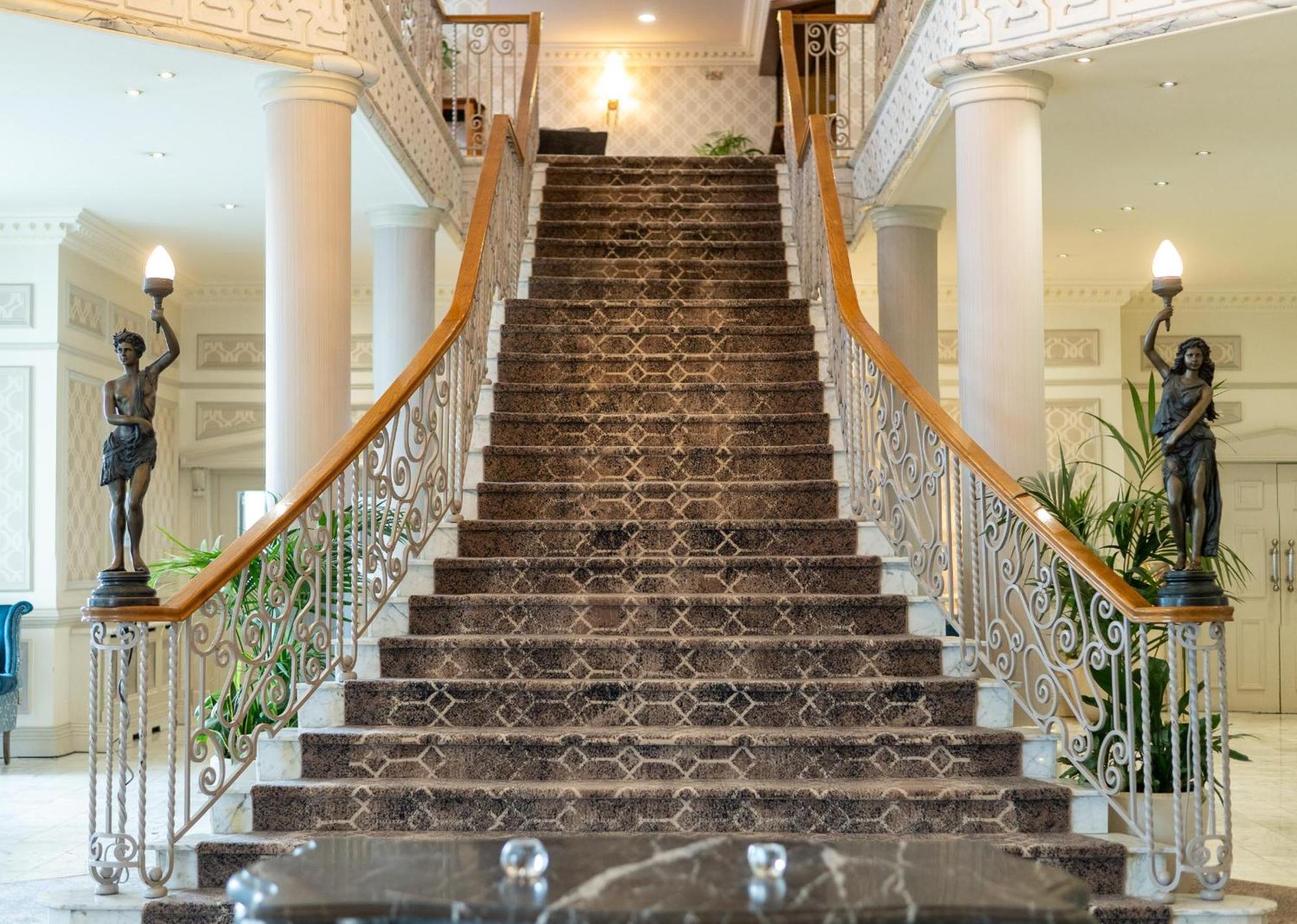 Clanree Hotel & Leisure Centre Letterkenny Esterno foto